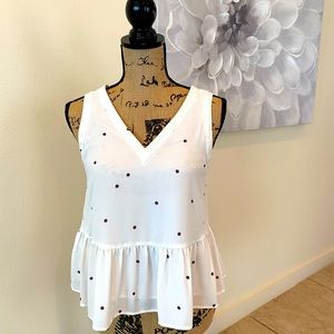 LOFT V-Neck Flutter Top 🌺